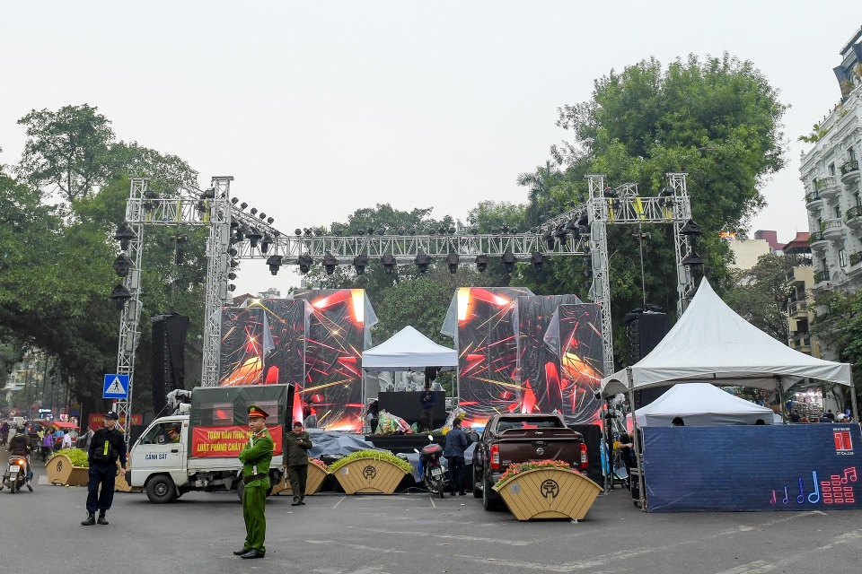 Những điểm xem countdown 2020 đông vui nhất ở Hà Nội - 8 Những điểm xem countdown 2020 đông vui nhất ở Hà Nội - 8
