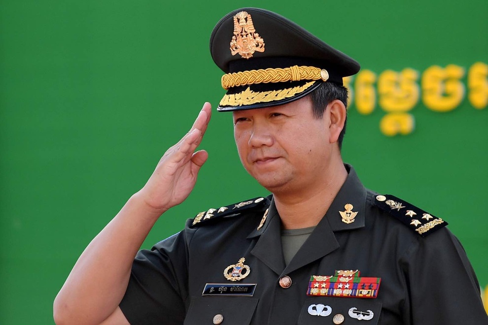 Chân dung người con trai cả quyền lực có thể kế nhiệm Thủ tướng Hun Sen - 2 Chân dung người con trai cả quyền lực có thể kế nhiệm Thủ tướng Hun Sen - 2