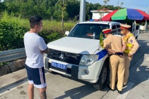 Nam tài xế dùng thuốc lắc khi đi sinh nhật bạn