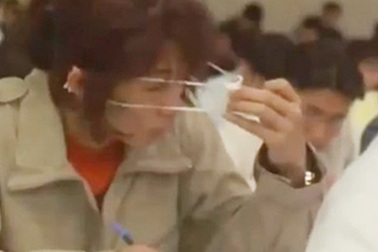 Hài hước bản nhạc chế "Hoang mang Style" của sinh viên