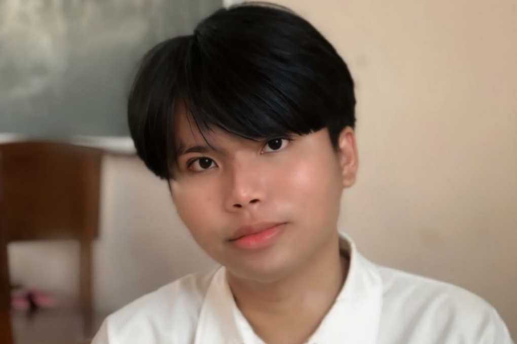 Nam sinh vừa là thủ khoa tốt nghiệp ở Cà Mau, vừa là á khoa khối D ở trường - 1 Nam sinh vừa là thủ khoa tốt nghiệp ở Cà Mau, vừa là á khoa khối D ở trường - 1