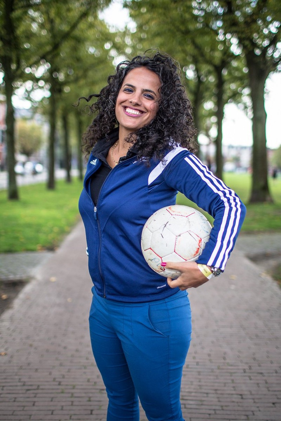 Nữ đội trưởng xinh đẹp, quyến rũ của bóng đá Palestine - 2 Nữ đội trưởng xinh đẹp, quyến rũ của bóng đá Palestine - 2