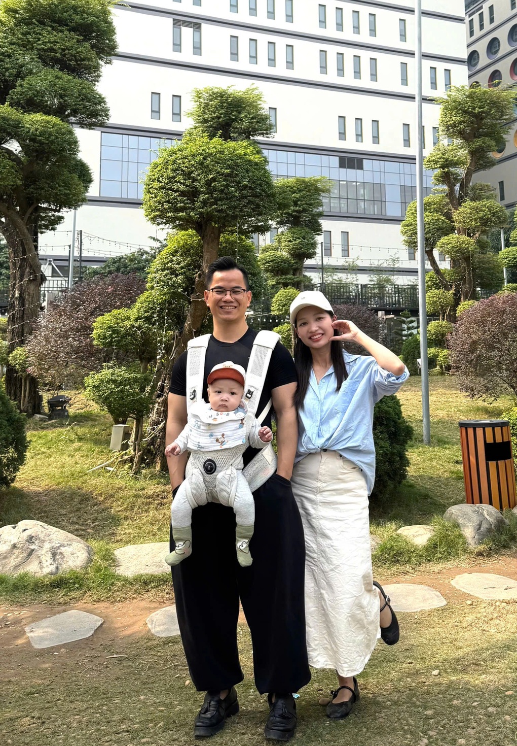 Lương 35 triệu lo cho 4 người ở Hà Nội, cặp đôi vẫn tích 1 chỉ vàng/tháng - 1 Lương 35 triệu lo cho 4 người ở Hà Nội, cặp đôi vẫn tích 1 chỉ vàng/tháng - 1