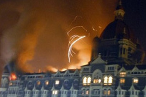 Pakistan tấn công doanh trại của chiến binh thực hiện vụ Mumbai