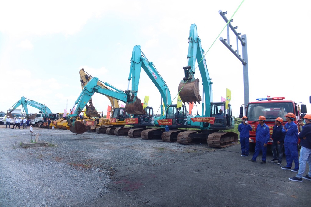 Kiến nghị dự án vành đai 3 TPHCM qua Long An quy mô 8 làn xe - 1 Kiến nghị dự án vành đai 3 TPHCM qua Long An quy mô 8 làn xe - 1