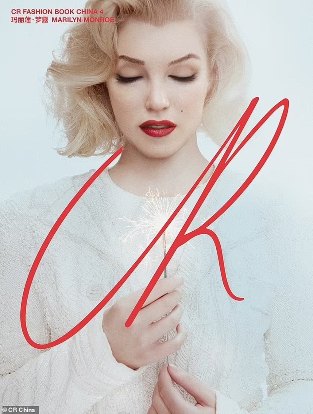 Phẫn nộ vì tạp chí bắt Marilyn Monroe sống lại để chụp ảnh thời trang - 9 Phẫn nộ vì tạp chí bắt Marilyn Monroe sống lại để chụp ảnh thời trang - 9