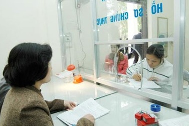 Lương cán bộ, công chức: Nghịch lý thấp và cao 