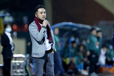 HLV Đức Thắng: "Hoàng Thịnh không có ý đồ đá triệt hạ Hùng Dũng"