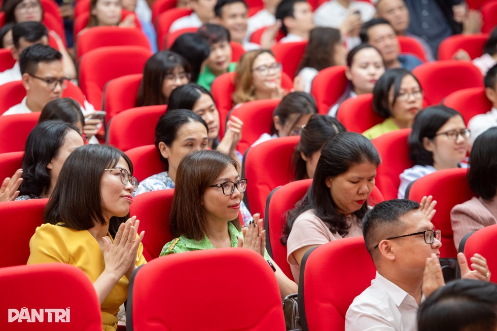 Báo chí là kênh truyền thông chính sách kịp thời, hiệu quả đến người dân - 2