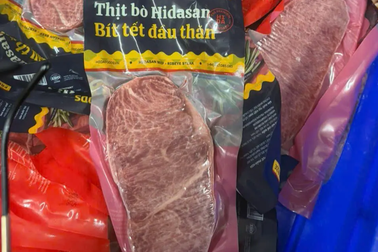 “Treo thịt bò Wagyu, bán trâu tẩm hóa chất”