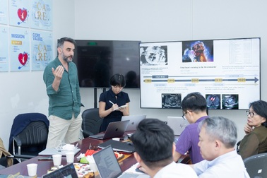 Vinmec đưa chuyên gia hàng đầu thế giới đến Việt Nam đào tạo chuyên sâu về y học bào thai