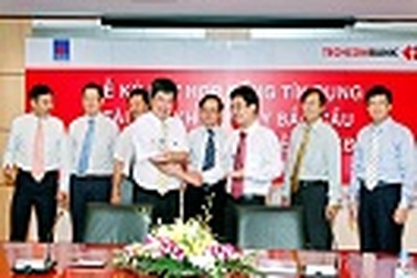 Techcombank ký kết hợp đồng tín dụng tài trợ Dự án Thủy điện Đakđrinh