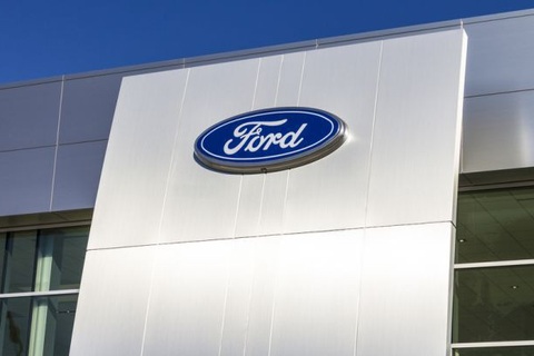 Ford bị phạt 7,6 triệu USD vì giấu lỗi hộp số