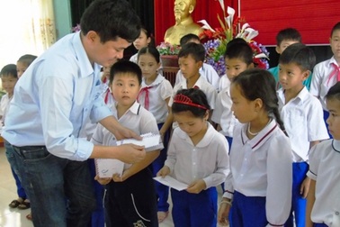 Sửa đổi, bổ sung chính sách học bổng đối với học sinh, sinh viên