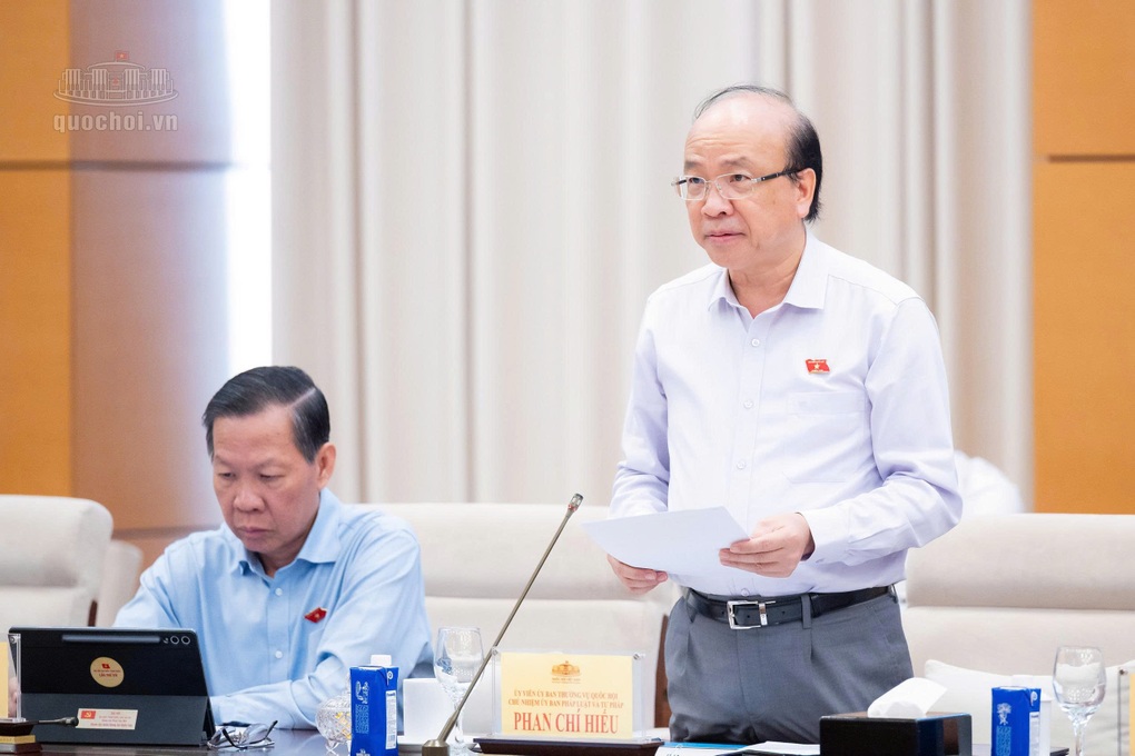 Ủy ban Thường vụ Quốc hội cho ý kiến về dự Luật Nhà ở sửa đổi - 2