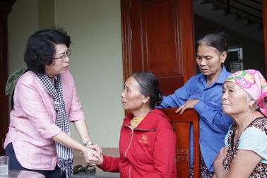 TPHCM ủng hộ đồng bào các tỉnh miền Trung hơn 50 tỷ đồng