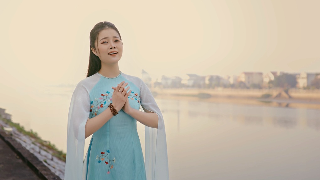 Phạm Thùy Linh, Xuân Trí gửi thông điệp về nhà khi Tết đến - 1 Phạm Thùy Linh, Xuân Trí gửi thông điệp về nhà khi Tết đến - 1