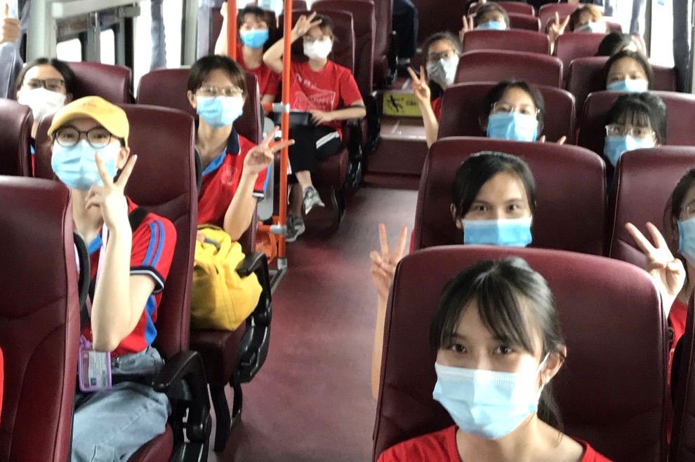 350 cán bộ, sinh viên Đại học Y Hà Nội vào chi viện Bình Dương chống dịch - 2 350 cán bộ, sinh viên Đại học Y Hà Nội vào chi viện Bình Dương chống dịch - 2