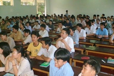 Bộ GD-ĐT rút lại quy định trường tư không đào tạo Sư phạm, Luật, Báo chí