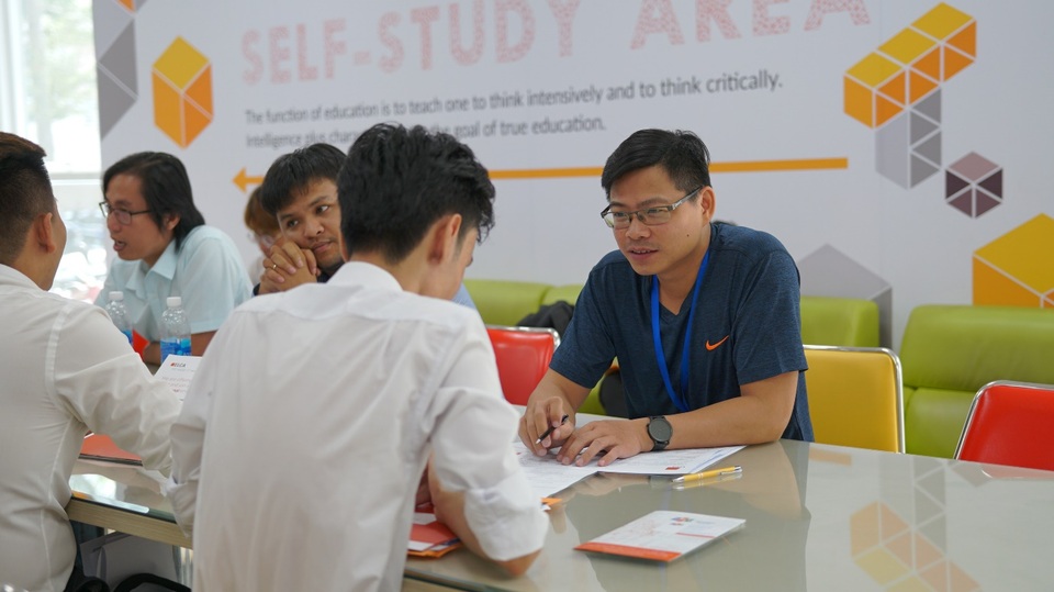 Ngày hội tuyển dụng HUTECH IT OPEN DAY 2020 sẵn sàng “bùng nổ” vào ngày 19/6 - 2 Ngày hội tuyển dụng HUTECH IT OPEN DAY 2020 sẵn sàng “bùng nổ” vào ngày 19/6 - 2