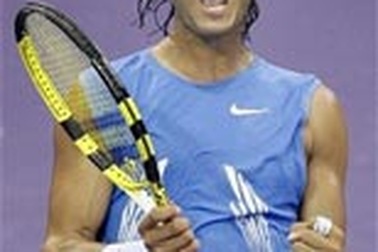 Nadal khởi đầu chật vật tại Madrid Master 