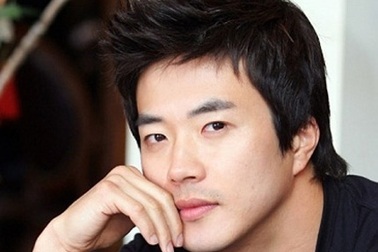 Kwon Sang Woo nổi giận vì bị tố “ngoại tình” 