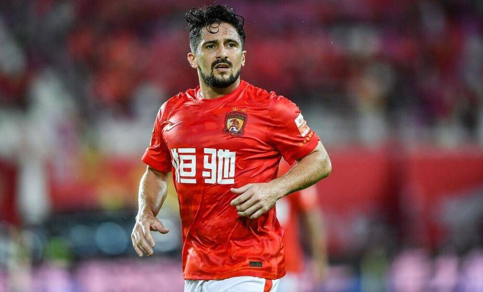 Đội tuyển Trung Quốc triệu tập dàn sao nhập tịch chờ vòng loại World Cup - 2 Đội tuyển Trung Quốc triệu tập dàn sao nhập tịch chờ vòng loại World Cup - 2