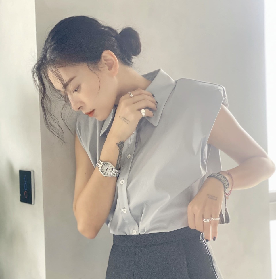 Ngô Thanh Vân gây chú ý khi liên tục “thả thính” trên mạng xã hội - 3 Ngô Thanh Vân gây chú ý khi liên tục “thả thính” trên mạng xã hội - 3