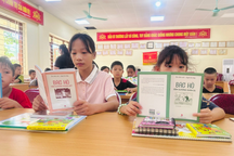 Bộ sách về Bác Hồ - rèn nhân cách, luyện tài năng cho thế hệ trẻ