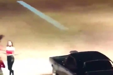 Ngỡ ngàng màn đua xe tốc độ cao theo phong cách hoàn toàn mới