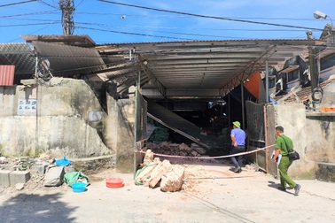 Nhân chứng vụ sập nhà xưởng ở Ninh Bình kể giây phút chạy thoát thân