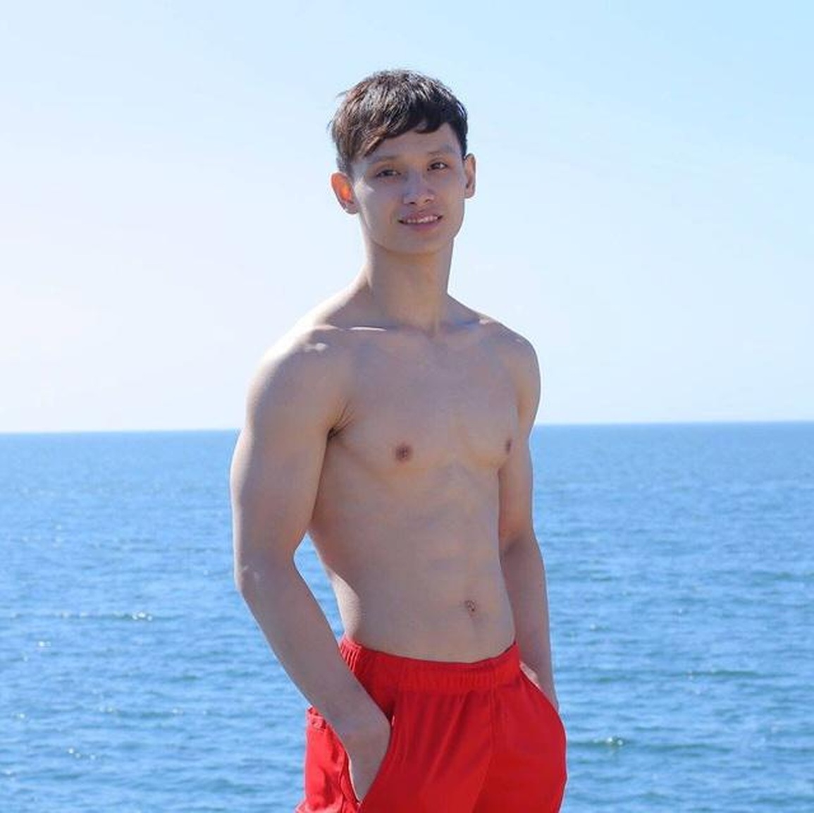 Đinh Phương Thành - hot boy thể dục dụng cụ giành ba HCV SEA Games - 6 Đinh Phương Thành - hot boy thể dục dụng cụ giành ba HCV SEA Games - 6