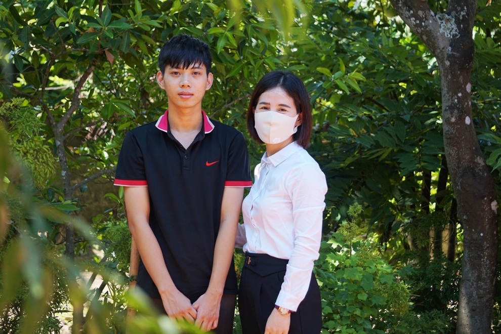Cậu học trò có hoàn cảnh bi đát nghẹn ngào giấc mơ đại học - 9 Cậu học trò có hoàn cảnh bi đát nghẹn ngào giấc mơ đại học - 9
