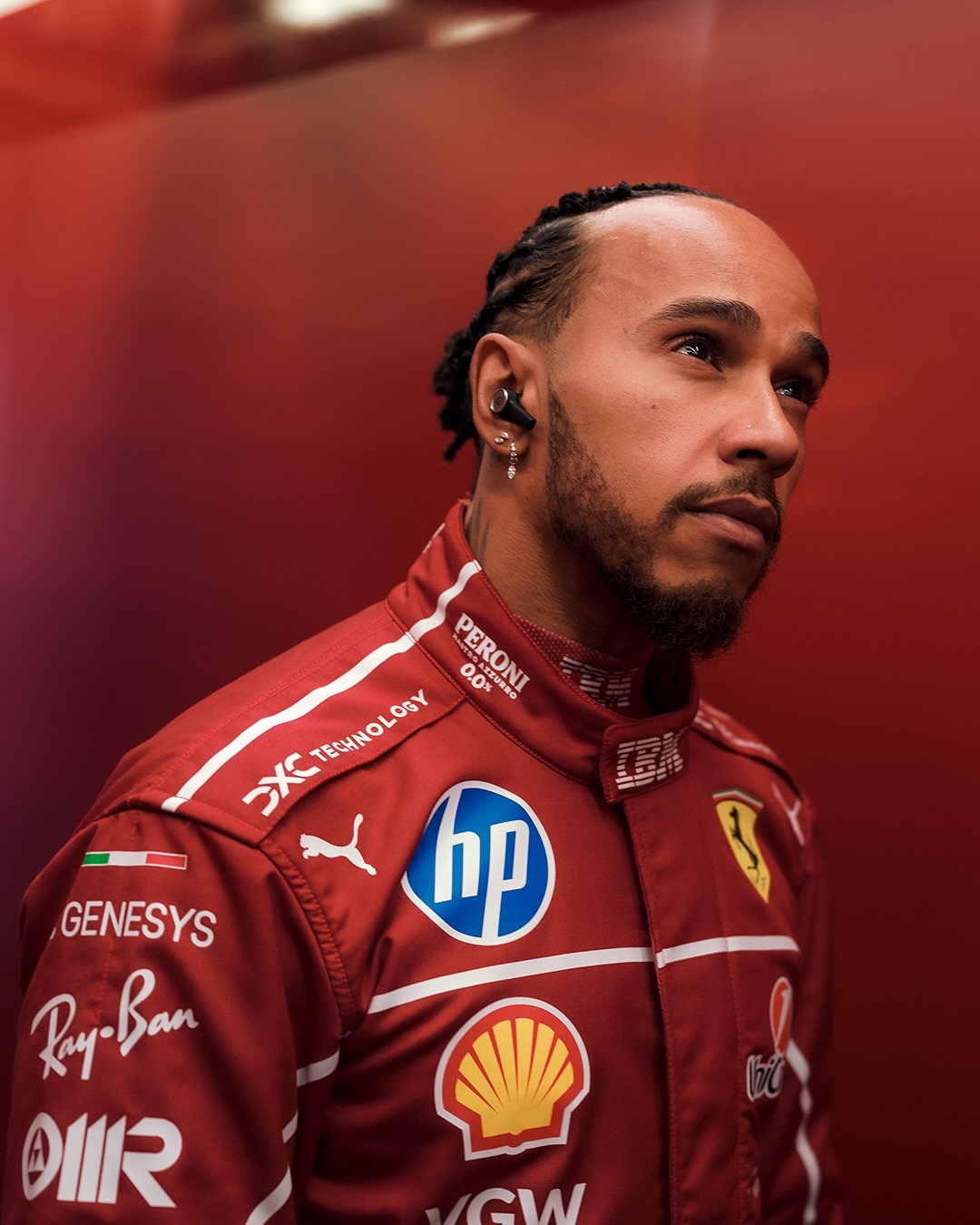 لويس هاميلتون: أيقونة الموضة التي بلغت قيمتها مليار دولار خارج حلبة السباق - 5 Lewis Hamilton: Biểu tượng thời trang tỷ đô vượt khỏi giới hạn đường đua - 5