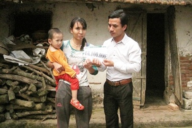 Cơ hội tìm lại ánh sáng cho 2 con của chị Nguyễn Thị Hoa   