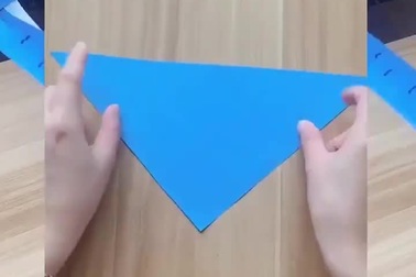 Mẹo tạo ra những món đồ chơi đơn giản từ những đồ vật cũ