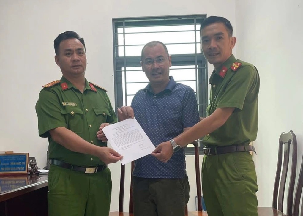 Việt kiều Pháp mất liên lạc cô ruột 12 năm, Công an TPHCM tìm trong một giờ - 2