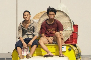 Phim “Ròm” phải cắt gọt 50% nội dung gốc mới được cấp phép ra rạp?