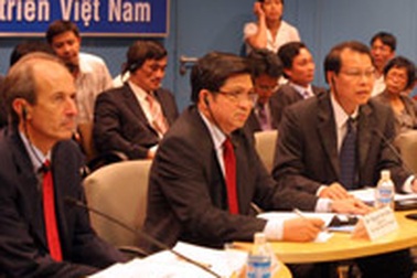 Chính phủ Việt Nam không phá giá đồng tiền