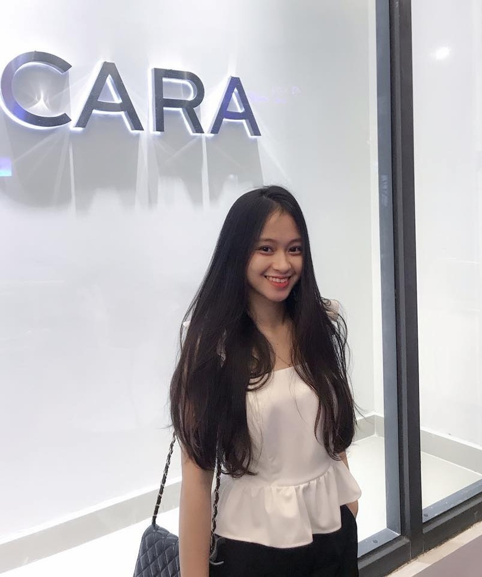 Nữ sinh Quảng Bình xinh xắn, hát dân ca ngọt như mía lùi - 5 Nữ sinh Quảng Bình xinh xắn, hát dân ca ngọt như mía lùi - 5