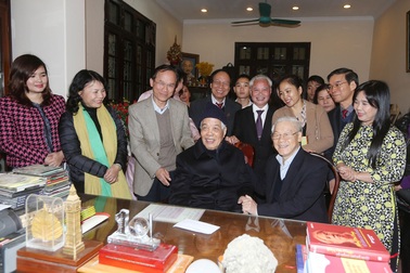 Tổng Bí thư Nguyễn Phú Trọng thăm, chúc thọ nguyên Tổng Bí thư Đỗ Mười