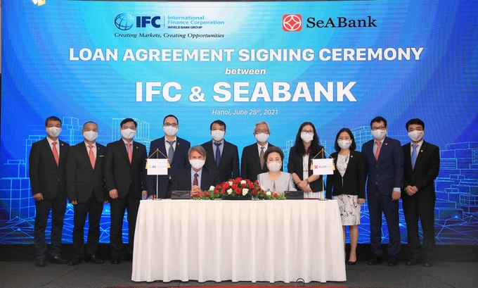 IFC hợp tác với SeABank để mở rộng tiếp cận tài chính cho  doanh nghiệp vừa và nhỏ và doanh nghiệp  - Ảnh 2.