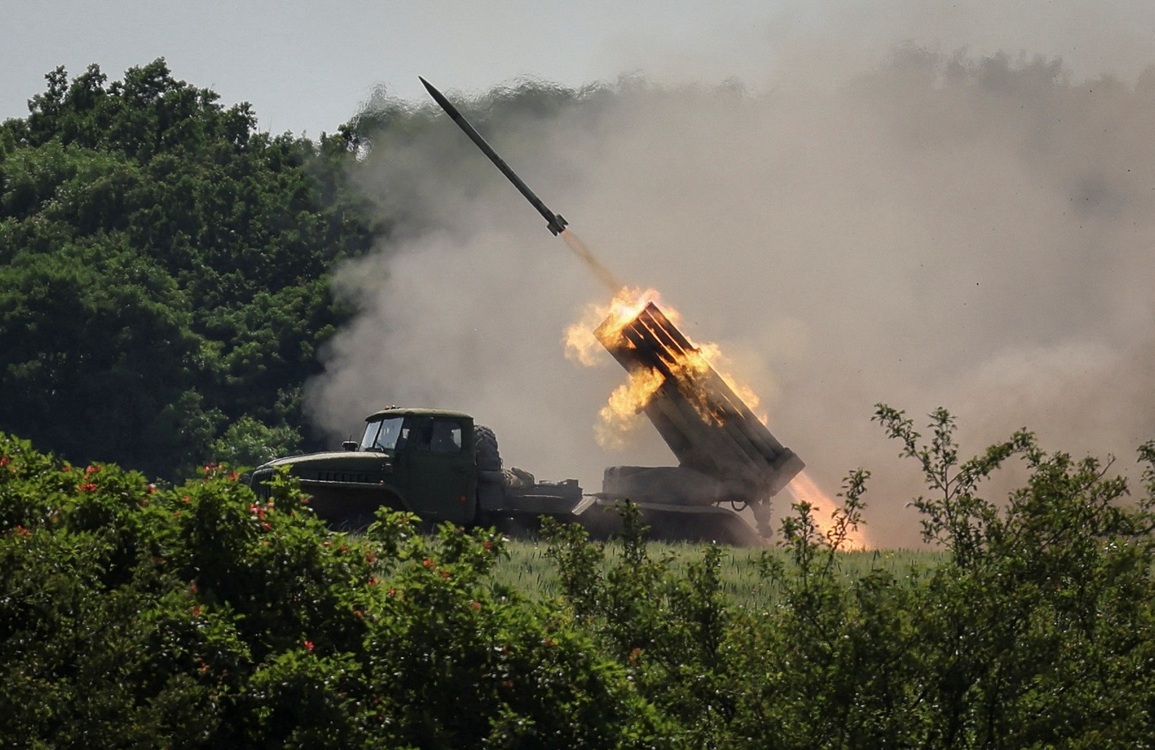 Phe ly khai ra tối hậu thư, Ukraine bị đánh bật khỏi tâm chấn Donbass - 1 Phe ly khai ra tối hậu thư, Ukraine bị đánh bật khỏi tâm chấn Donbass - 1