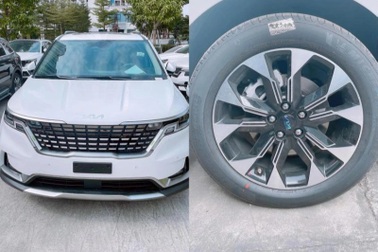Bị chê "kém sang", MPV tiền tỷ Kia Carnival 2022 tại Việt Nam đổi logo mới