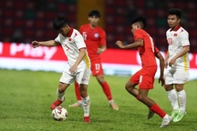 Cổ động viên Singapore khen đội nhà dù thua thảm trước U23 Việt Nam