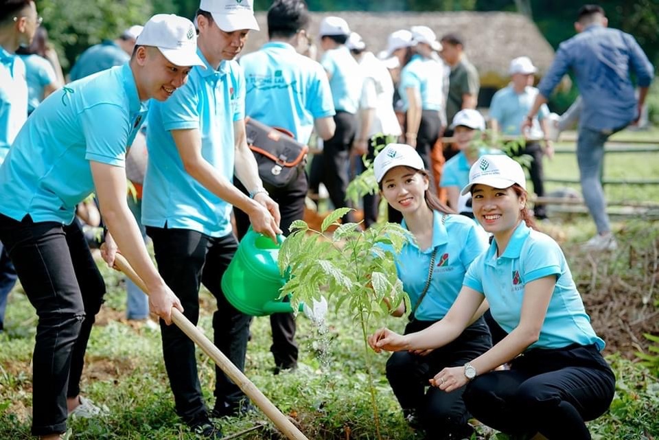 Phát động chương trình Agribank - Vì tương lai xanh, Thêm cây - Thêm sự sống - 6 Phát động chương trình Agribank - Vì tương lai xanh, Thêm cây - Thêm sự sống - 6