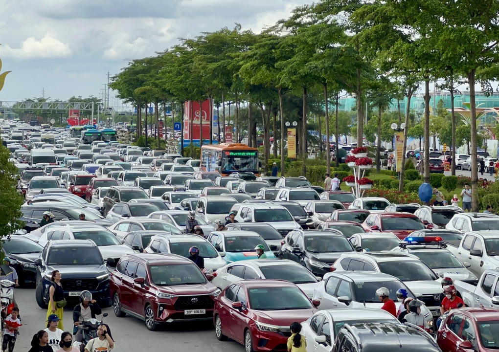 Chuyên gia giao thông nói về đề xuất thu hẹp làn ô tô trong nội đô - 2 Chuyên gia giao thông nói về đề xuất thu hẹp làn ô tô trong nội đô - 2
