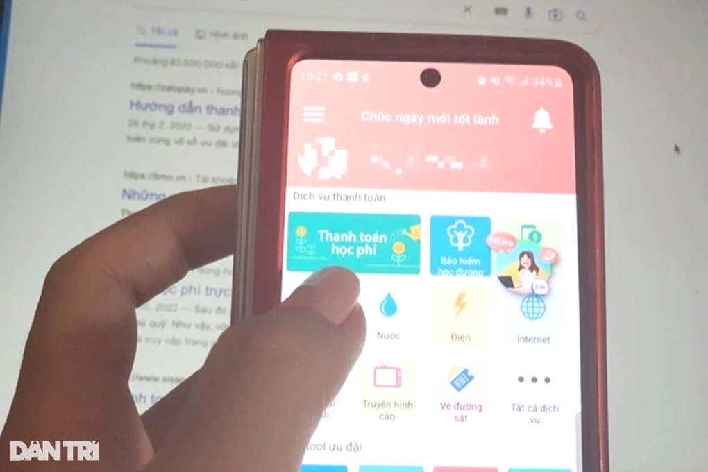Mất thêm 2.000-20.000 đồng mỗi lần nộp học phí, gộp lại thành tiền tỷ - 1 Mất thêm 2.000-20.000 đồng mỗi lần nộp học phí, gộp lại thành tiền tỷ - 1