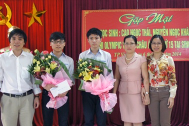 "Chúng em sẽ cố gắng làm bài hết khả năng, mang vinh quang về cho Tổ quốc"