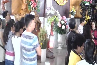 Video: Thánh đường Tắc Sậy.